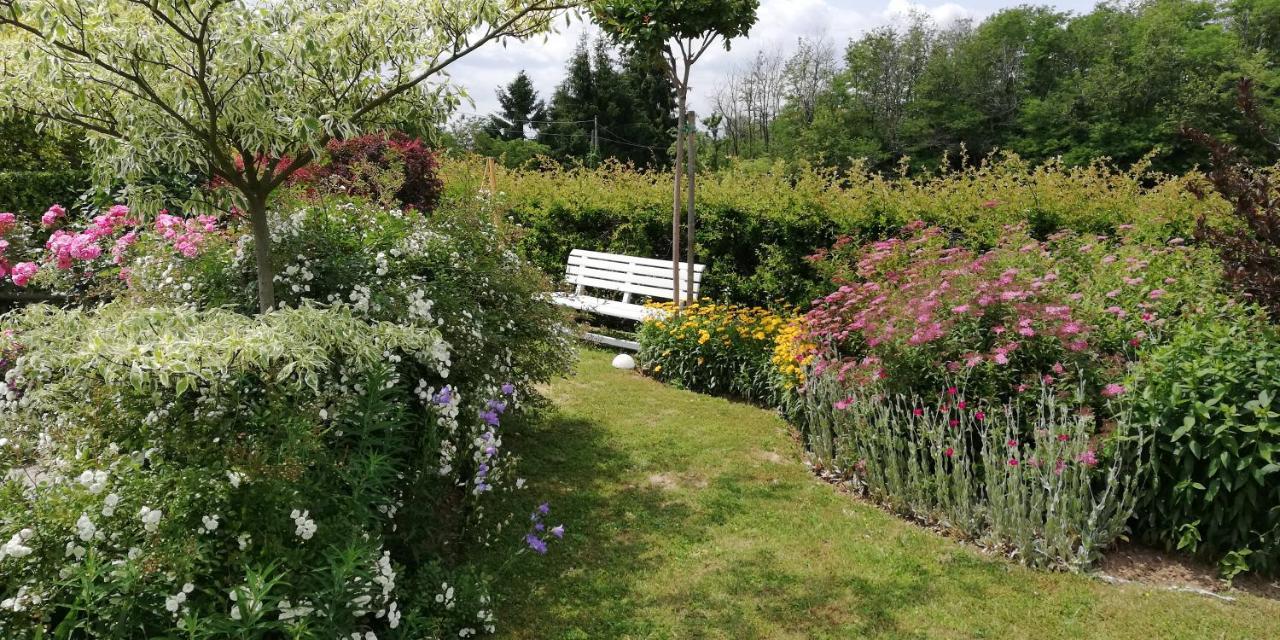 La Collina Since 2008 No Smoking B&B Varese Exterior foto